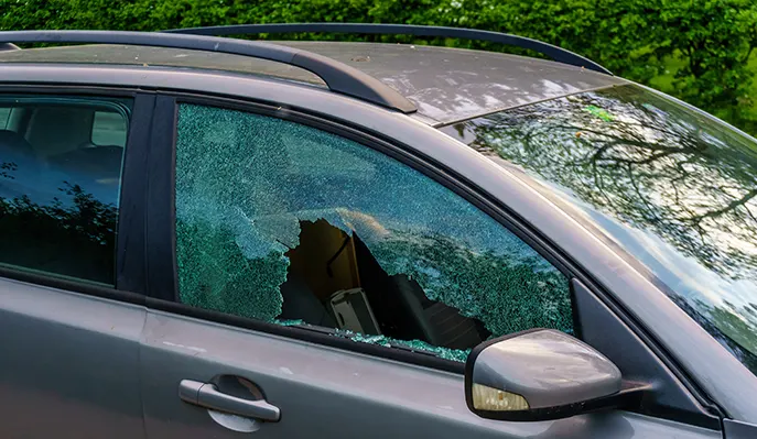 Vitres cassées d’une voiture