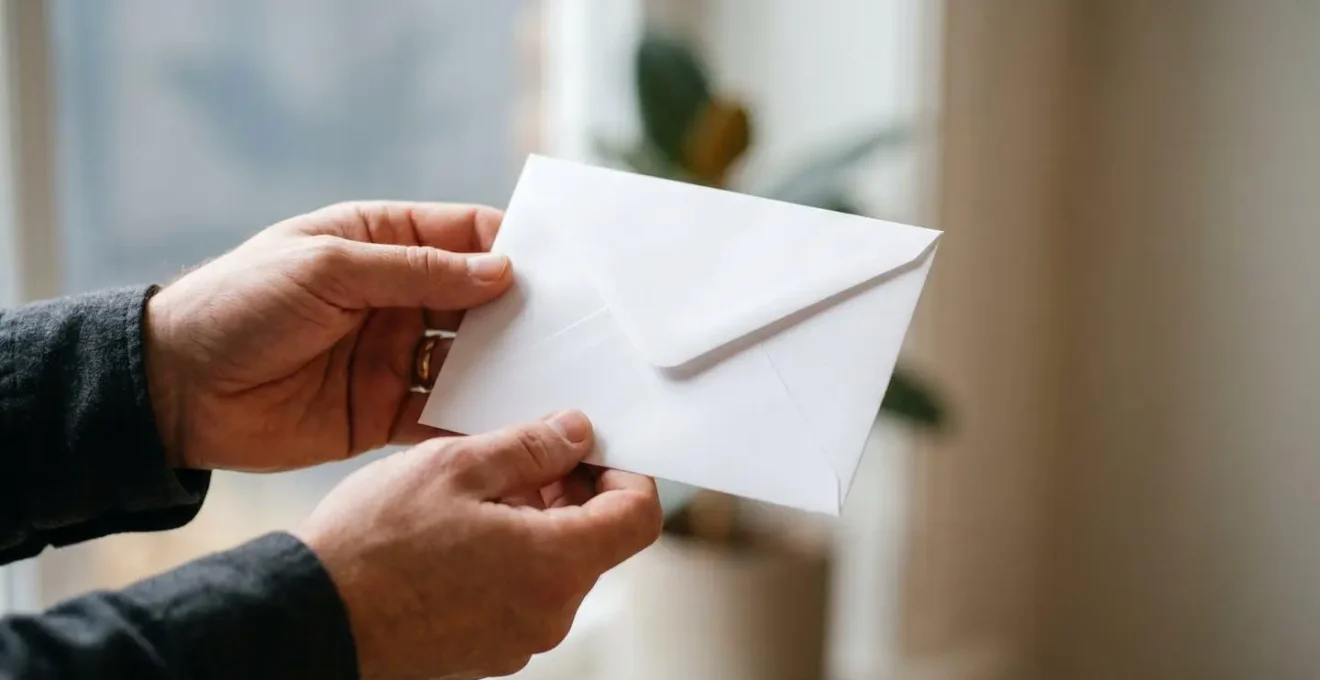 Composition symbolisant la transparence et la rectification volontaire d'une erreur administrative
